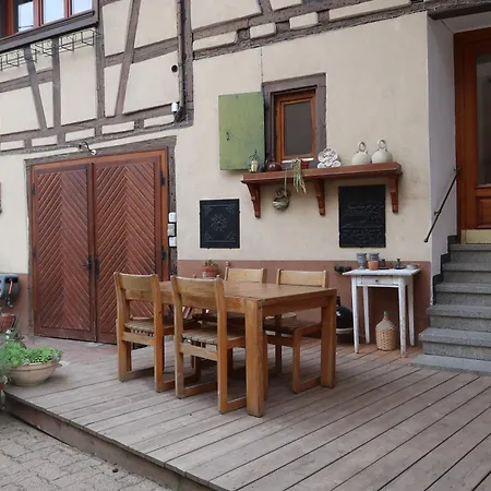 Chez Mamama, Cosy Sur La Route Des Vins